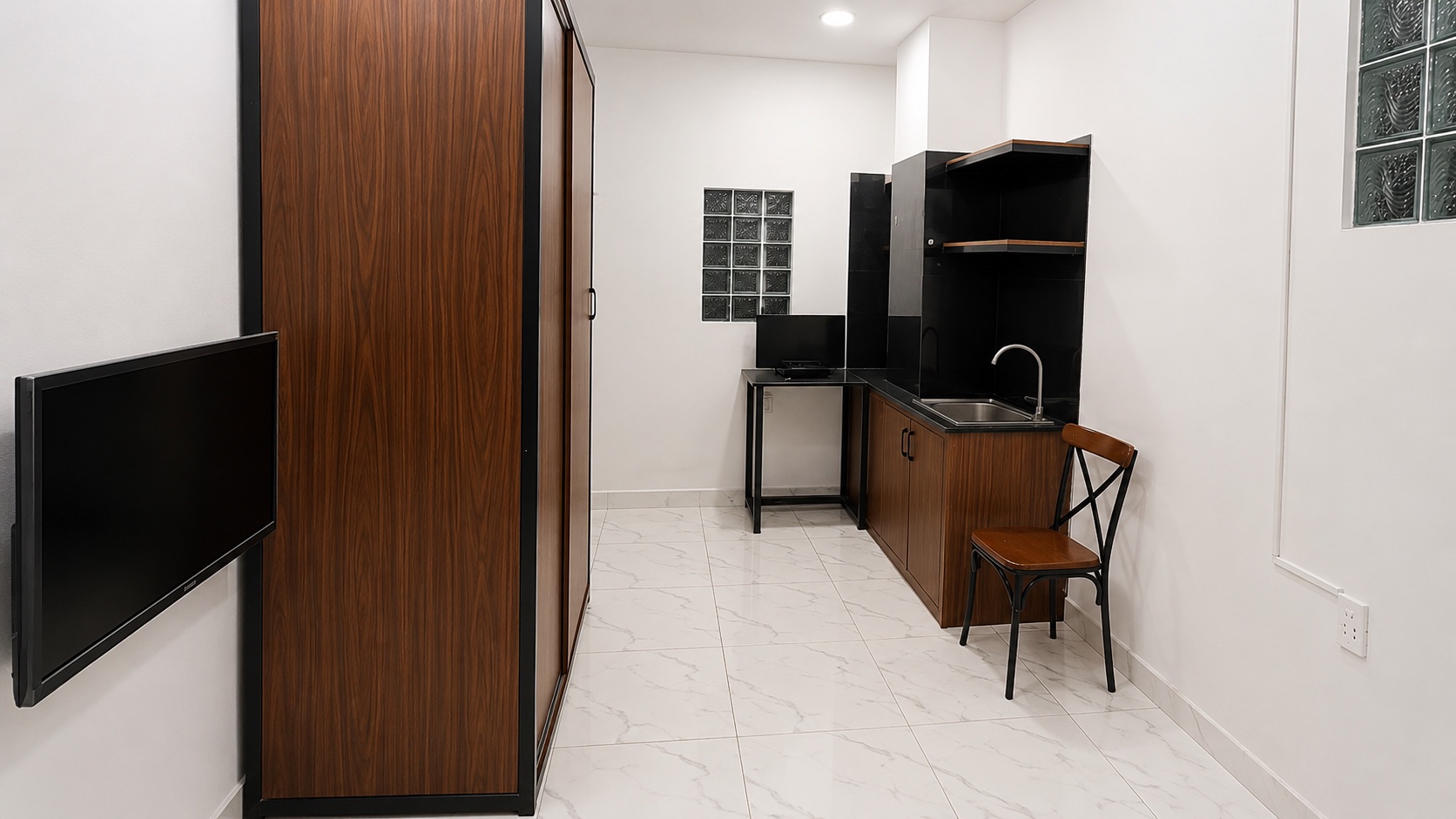 Room 408